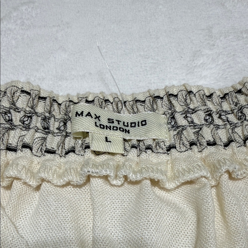 Max Studio Cream and Black A-Line Skirt - Picture 2 of 7